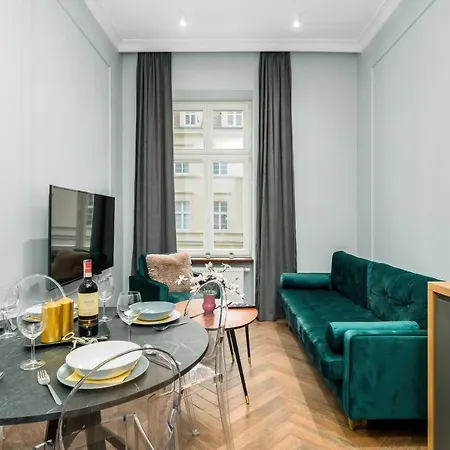 Central Apartments Garbary By Noclegi Renters Poznan Exterior photo