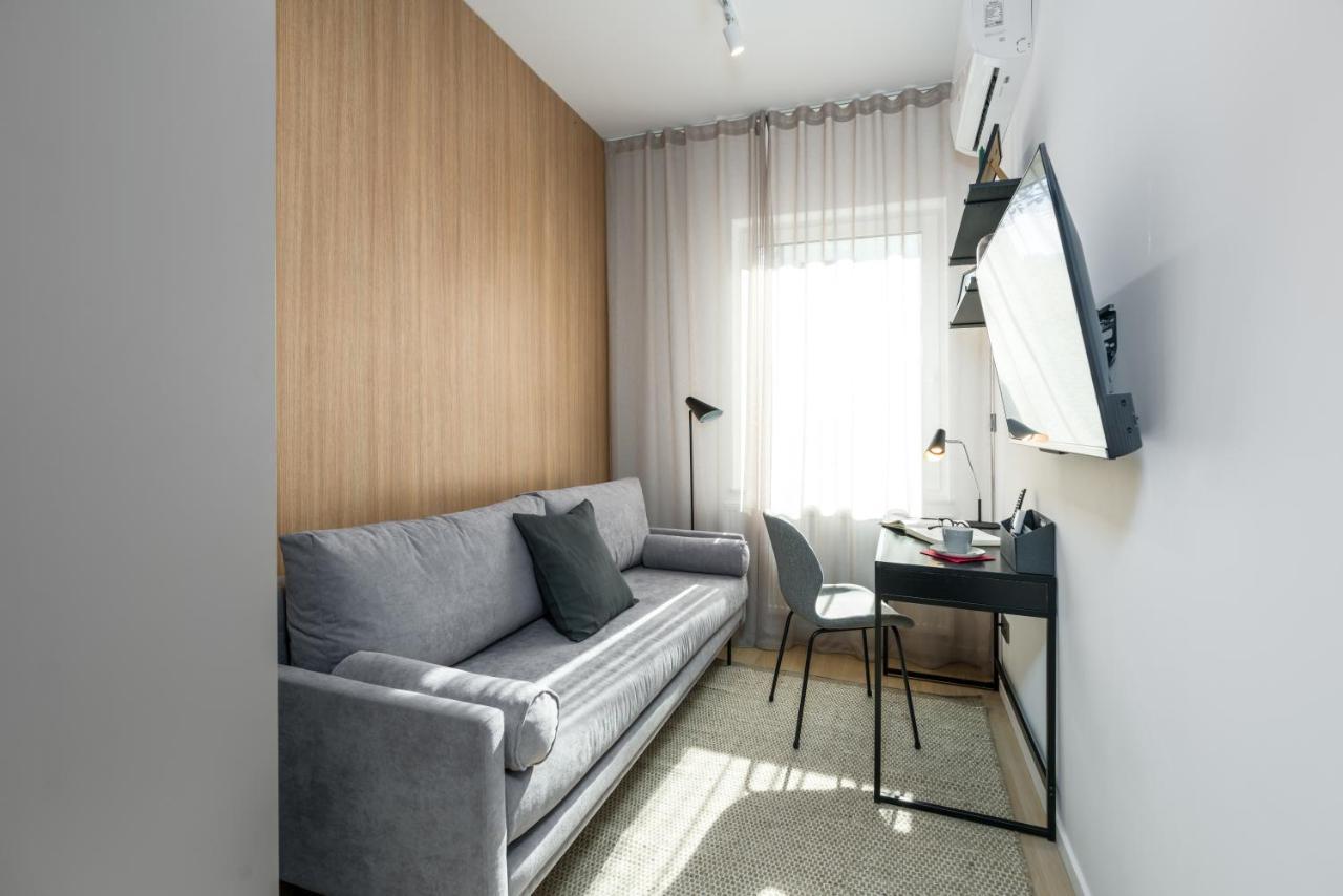 Apartment Garbary By Renters Poznan